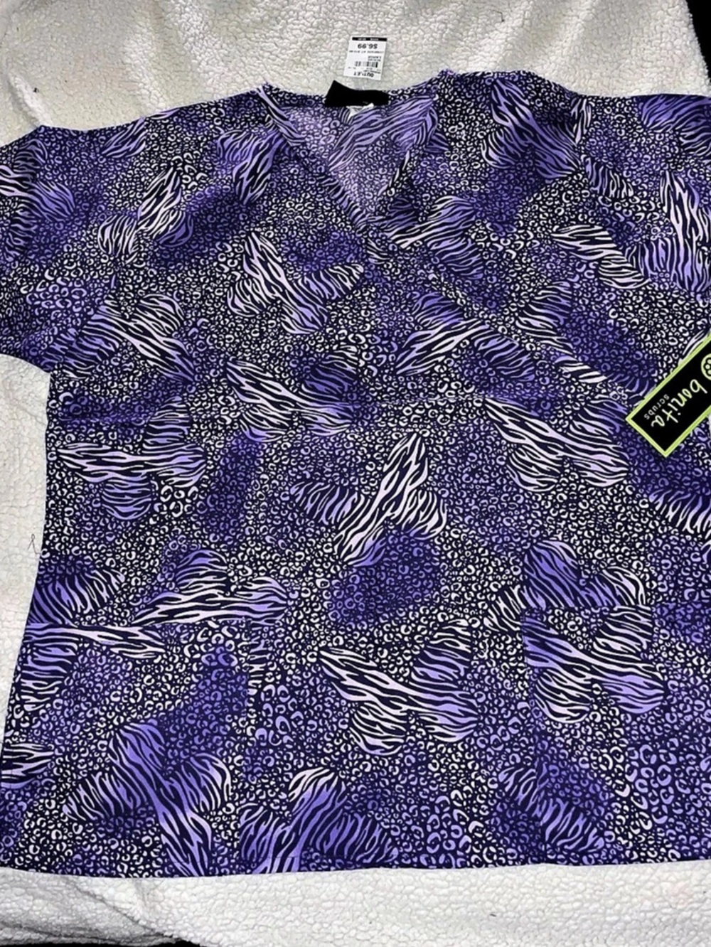 bonita scrubs Wild Out Butterfly Animal Print Top in Purple & White Large NWT